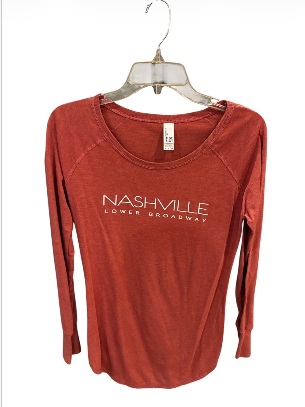 District Women's Long-Sleeve Tee - Rust